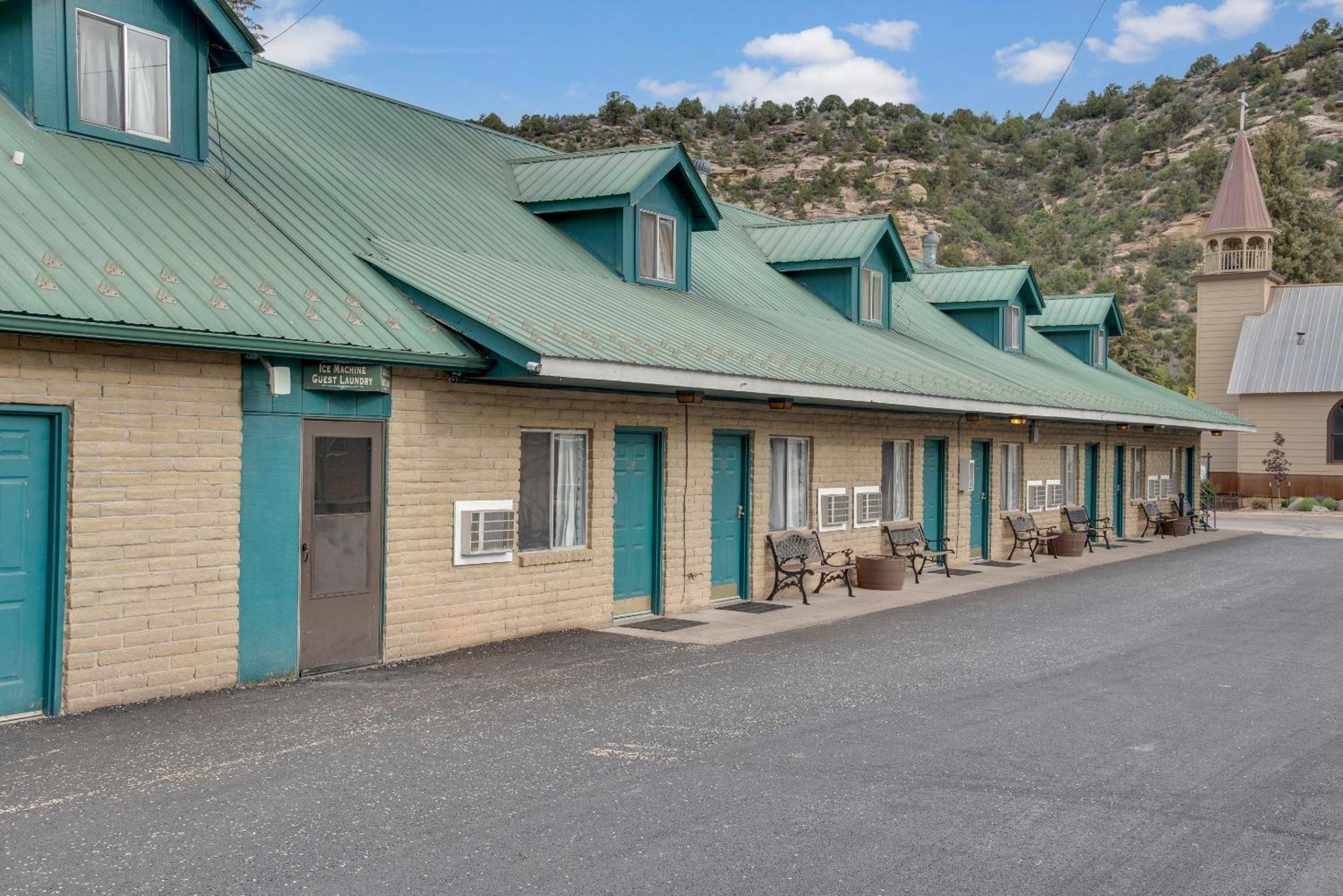 Dolores Mountain Inn Eksteriør billede